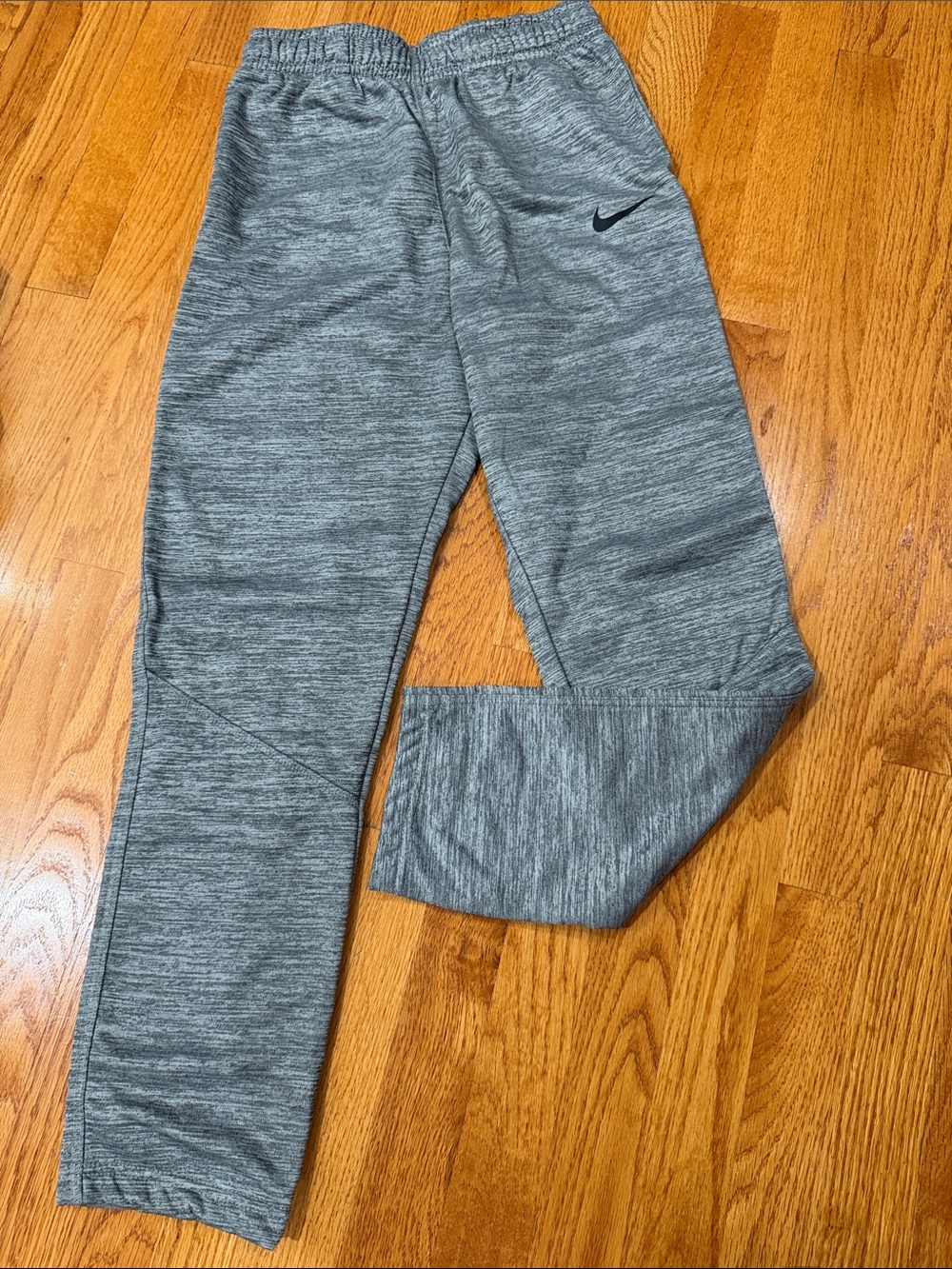 Nike Gray Heather Boys' Performance Joggers